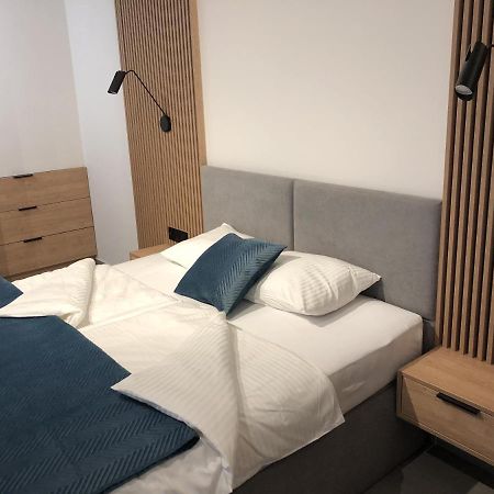 Apartament Lena Stare Miasto Krakow Luaran gambar